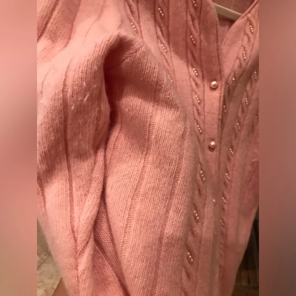 LAUREN COLE 70% Lambswool Angora Pearl Embellished Baby Pink Knit Cardigan - MP - Picture 7 of 10